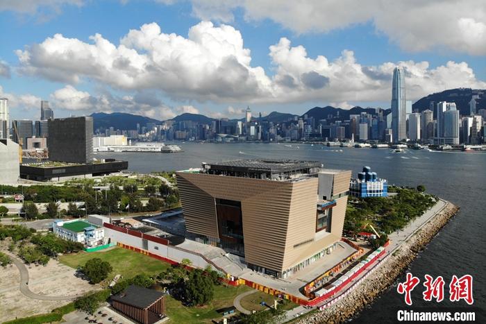 2024年香港正版资料全景图片解析_ELG1.22.36时空版