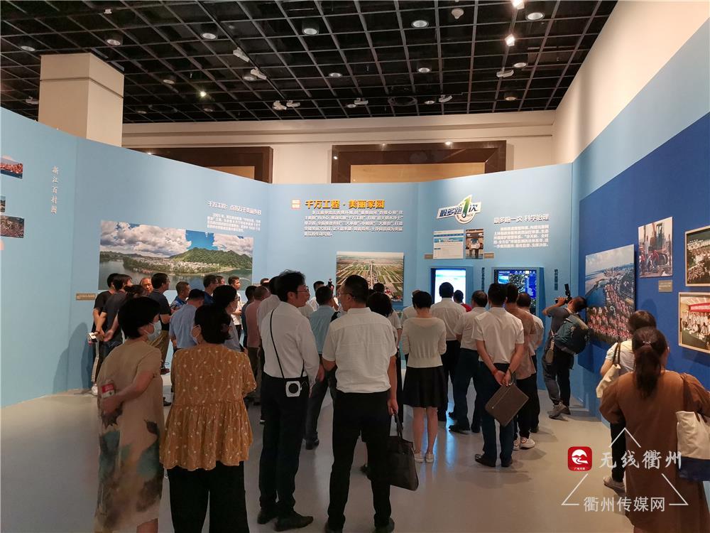 金山火车最新时刻表，自然美景探索之旅的启程点