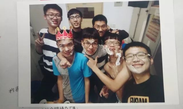 潘建育的最新动态，日常故事中的友情之光与温馨时刻