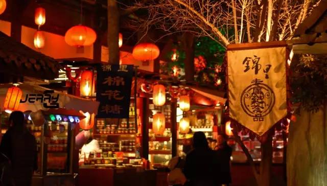 成都高中排名最新版揭秘与小巷特色小店探秘之旅！