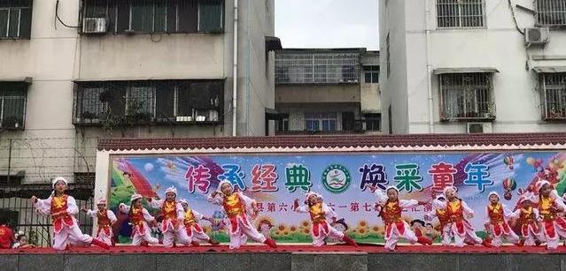 息县龙湖公园焕发生机，绿色心脏的新篇章