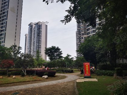 江夏怡景江南最新房价，梦想生活启幕，共舞新生活篇章